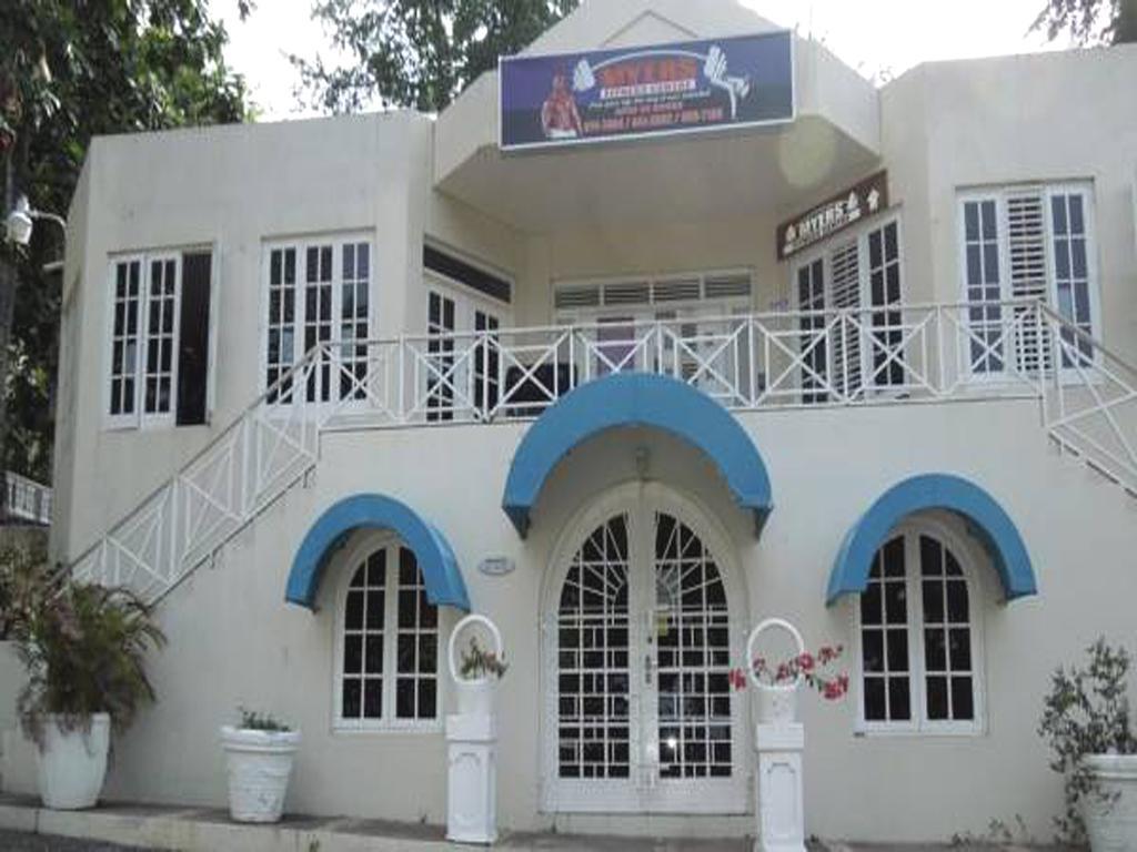 Sky Castles Apt J3 Ocho Rios Exterior photo